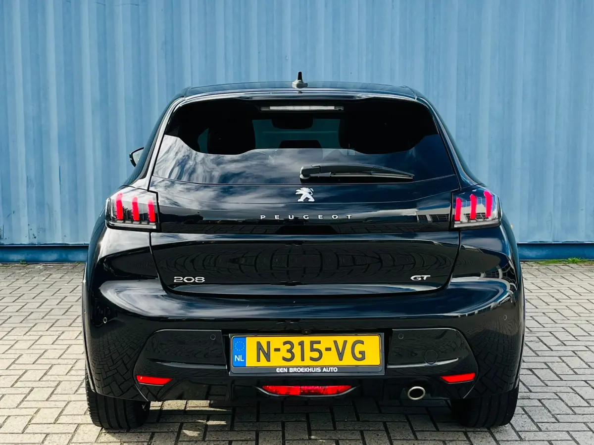 1.2 PureTech GT Pack | Achteruitrijcamera | Apple Carplay/Android Auto|telefoonintegratie premium | Elektrische ramen achter