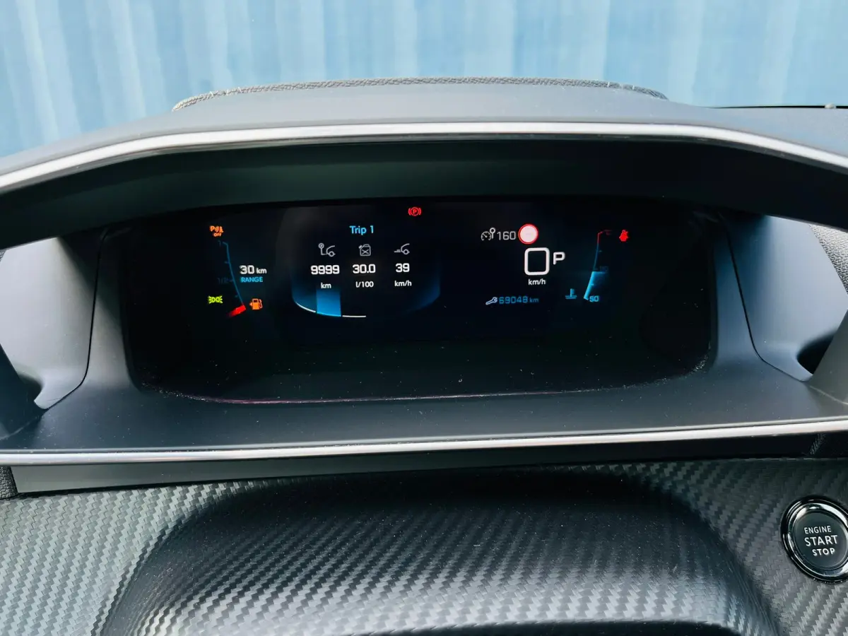 1.2 PureTech GT Pack | Achteruitrijcamera | Apple Carplay/Android Auto|telefoonintegratie premium | Elektrische ramen achter