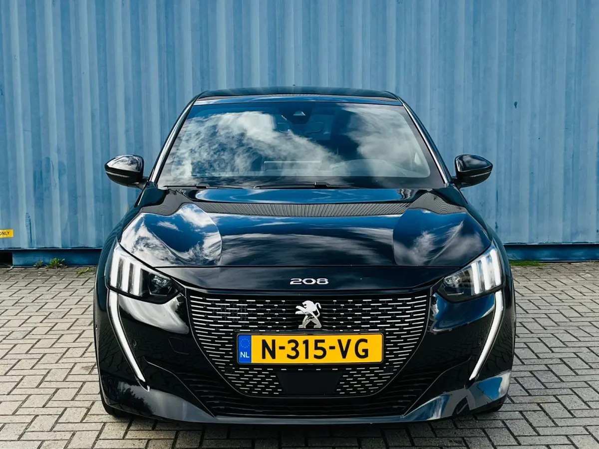 1.2 PureTech GT Pack | Achteruitrijcamera | Apple Carplay/Android Auto|telefoonintegratie premium | Elektrische ramen achter