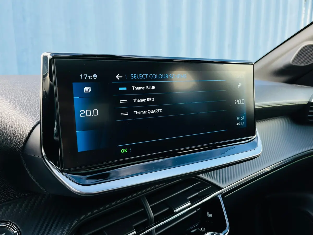 1.2 PureTech GT Pack | Achteruitrijcamera | Apple Carplay/Android Auto|telefoonintegratie premium | Elektrische ramen achter