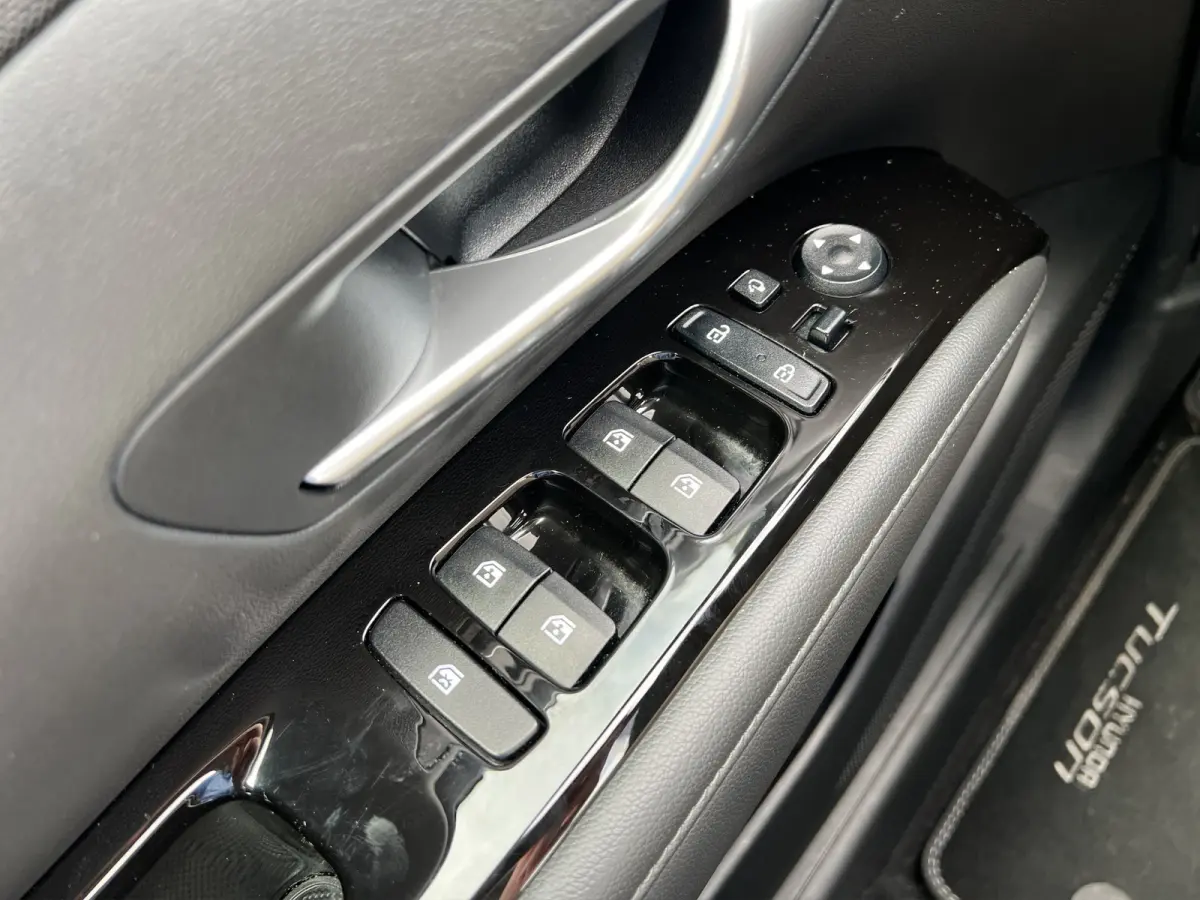 1.6 T-GDI 265pk PHEV Premium 4WD | Lederen bekleding | Carplay | Navigatie | Elektrische achterklep | Full - Led | 360 Camera | KRELL Audio | Elek. Stoelen | Winterpakket | Stoelventilatie |