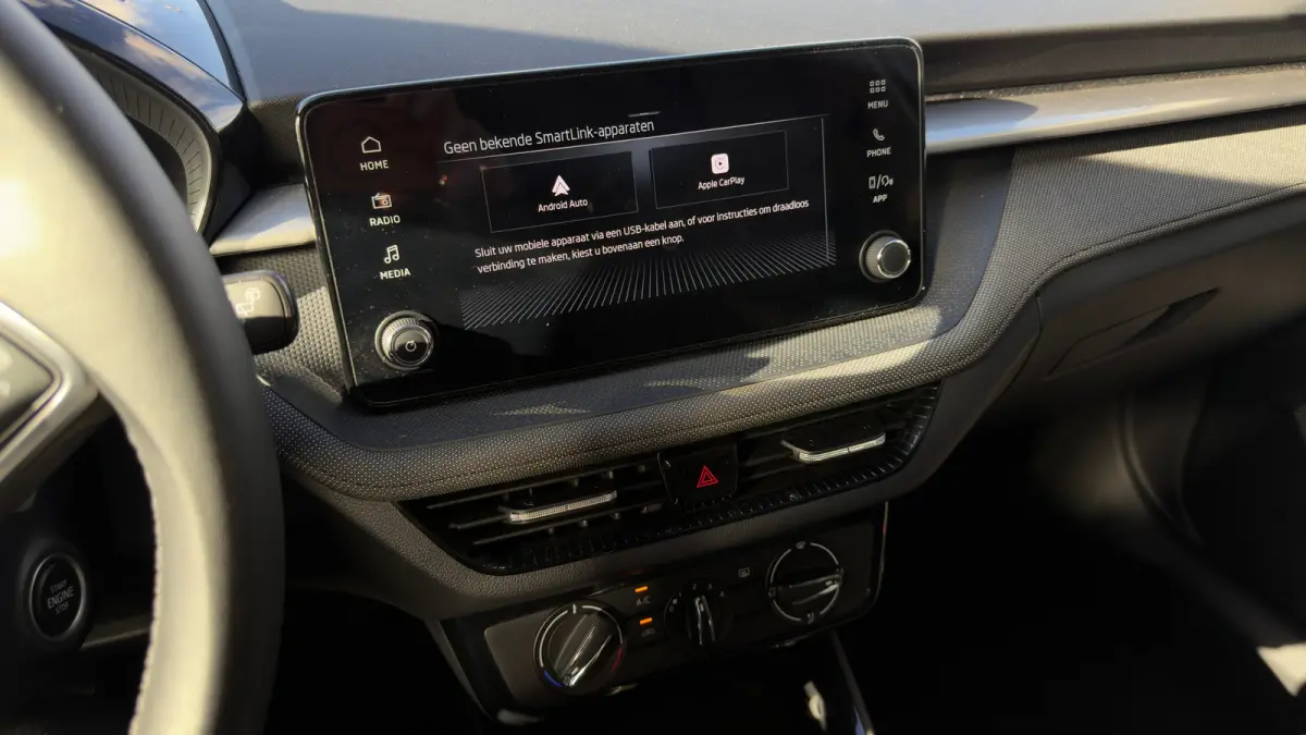 95pk 1.0 TSI Selection | Cruise Control | Airco | Carplay | 15" |