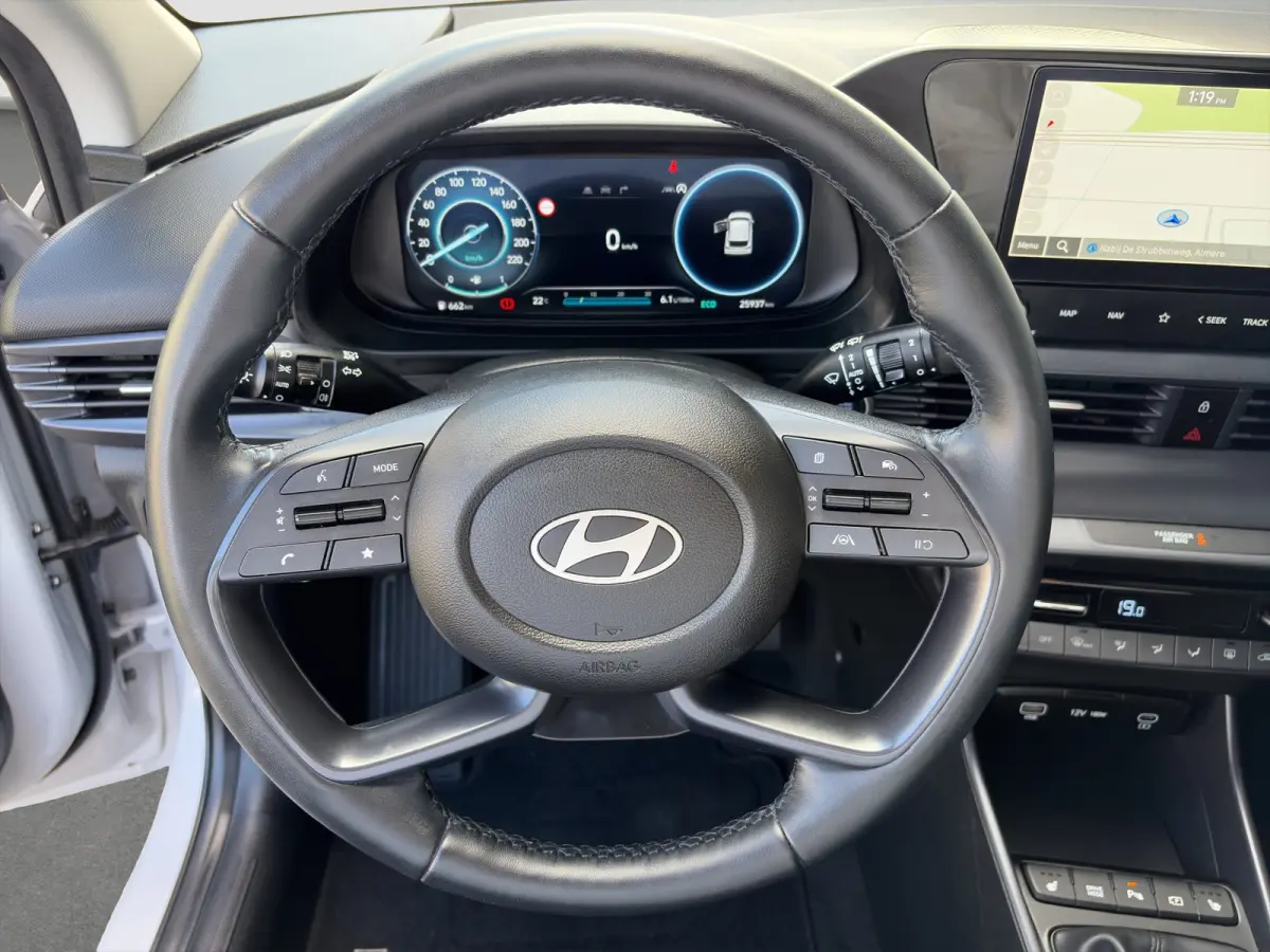 1.0 T-GDI 100pk Premium | Carplay | Climate control | Cruise control | Stoel/stuurverwarming | Camera | Parkeersensoren | DAB | Premium Audio | Lichtmetalen velgen | Navigatie
