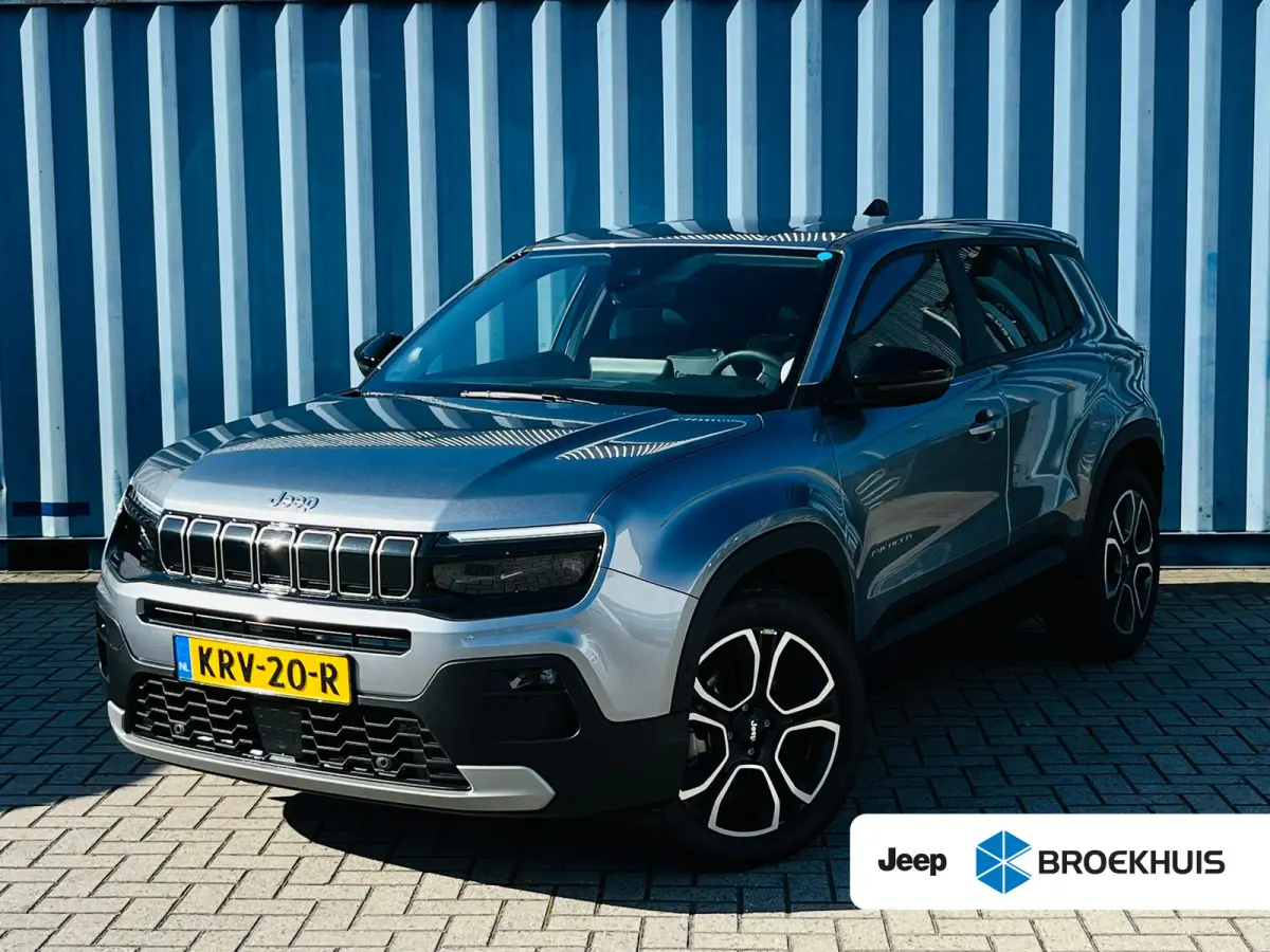 Summit 54 kWh | Achteruitrijcamera | Airco (automatisch) | Apple Carplay/Android Auto|telefoonintegratie premium