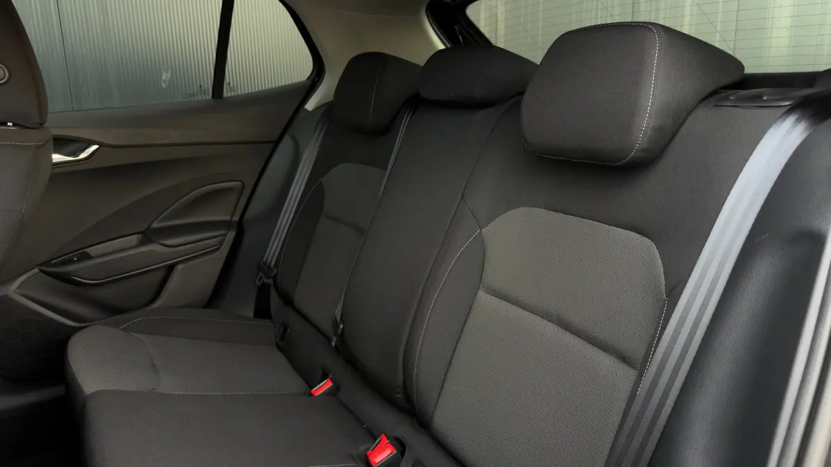 95pk 1.0 TSI Selection | Cruise Control | Airco | Carplay | 15" |
