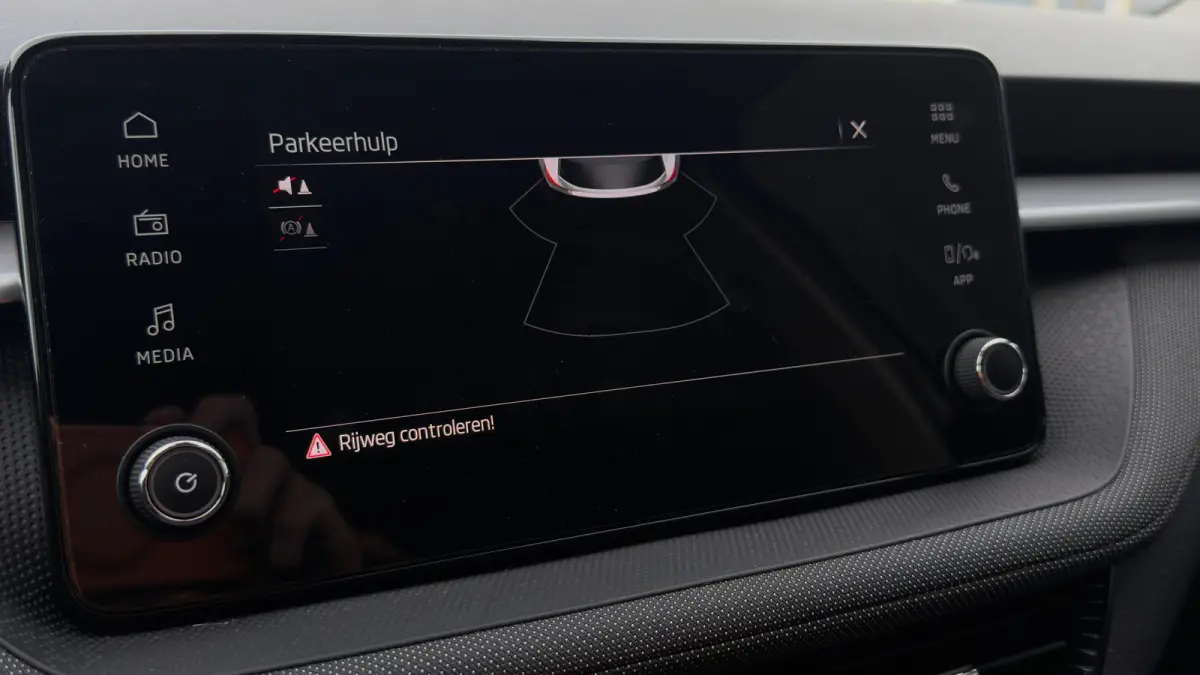95pk 1.0 TSI Selection | Cruise Control | Airco | Carplay | 15" |