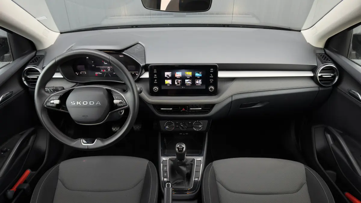 95pk 1.0 TSI Selection | Cruise Control | Airco | Carplay | 15" |