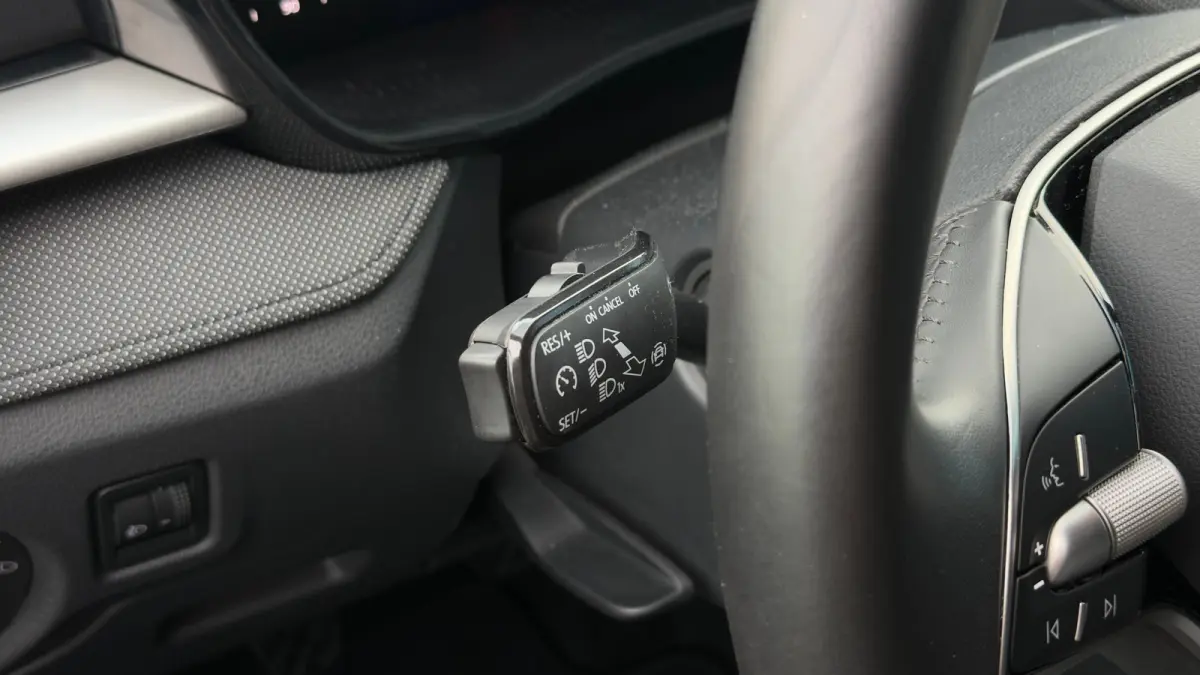 95pk 1.0 TSI Selection | Cruise Control | Airco | Carplay | 15" |