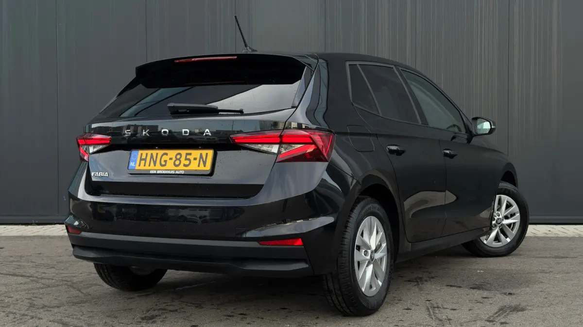 95pk 1.0 TSI Selection | Cruise Control | Airco | Carplay | 15" |