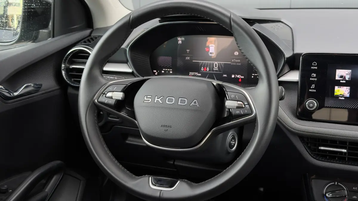 95pk 1.0 TSI Selection | Cruise Control | Airco | Carplay | 15" |
