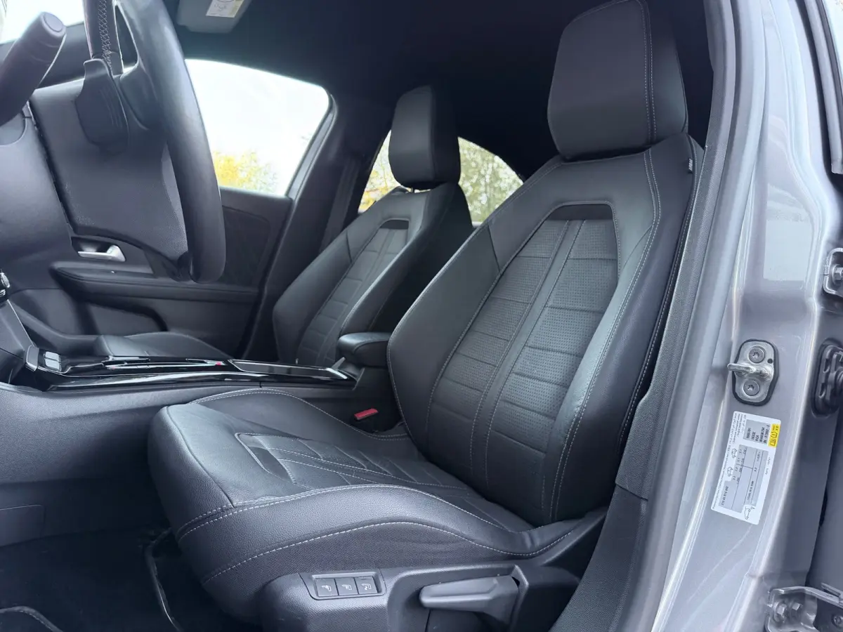 1.2 Turbo Ultimate AppleCarPlay/Camera