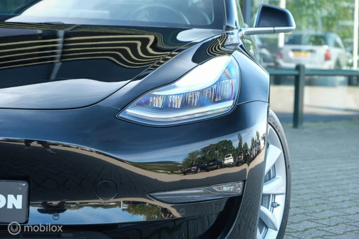 Long Range AWD 75 kWh | 92% SOH | Stoelverwarming voor en achter | Pano | ACC | 19 Inch velgen | zeer netjes | Unieke km's | FSD3