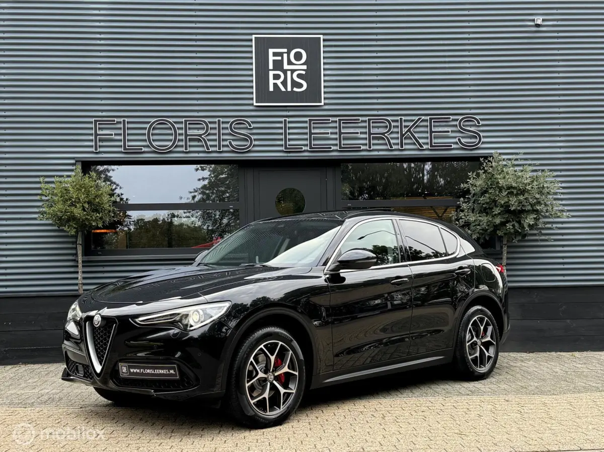 | 2.0 T AWD | PANO | 280 PK | Zwart Leer |
