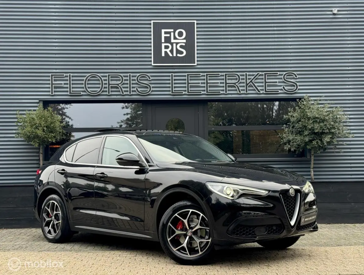 | 2.0 T AWD | PANO | 280 PK | Zwart Leer |