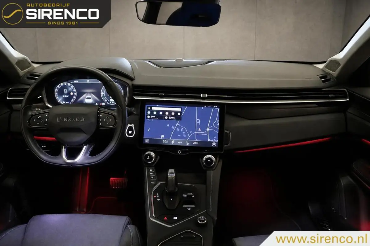 1.5| 360 camera met 3d view | panodak | stoelverwarming |Android auto & Apple carplay |dab | adaptive cruise control | sfeerverlichting | komt binnen |