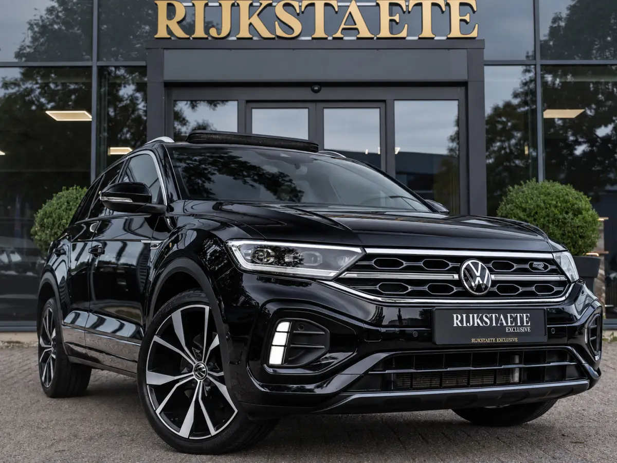 1.5 TSI R-Line|PANO|ACC|19''|MASSAGE|APP|IQ