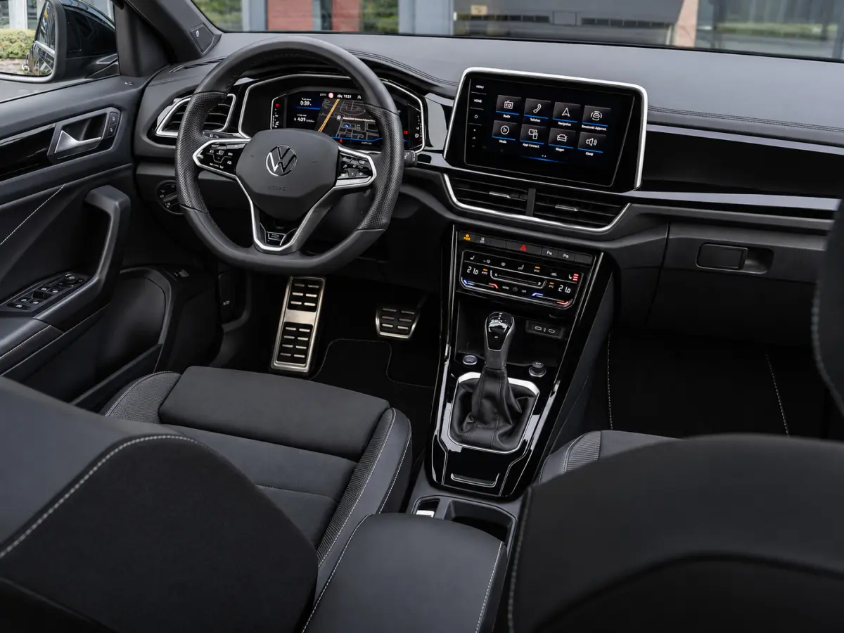1.5 TSI R-Line|PANO|ACC|19''|MASSAGE|APP|IQ