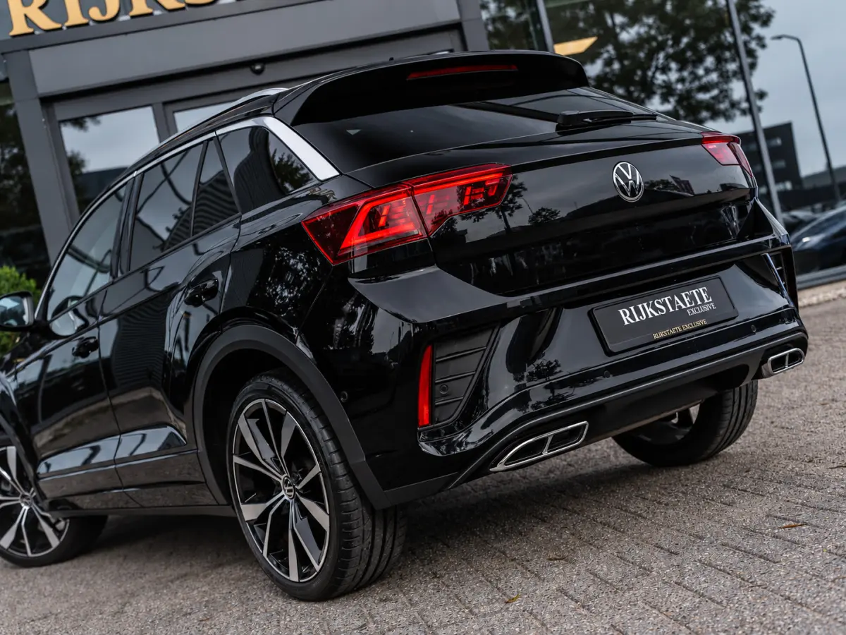 1.5 TSI R-Line|PANO|ACC|19''|MASSAGE|APP|IQ