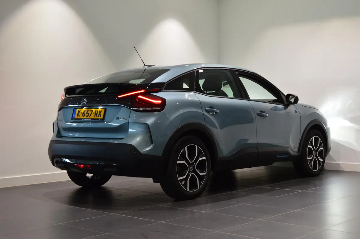 Feel Edition 50 kWh - 1e PART. EIGENAAR - LAGE KILOMETERSTAND - CARPLAY