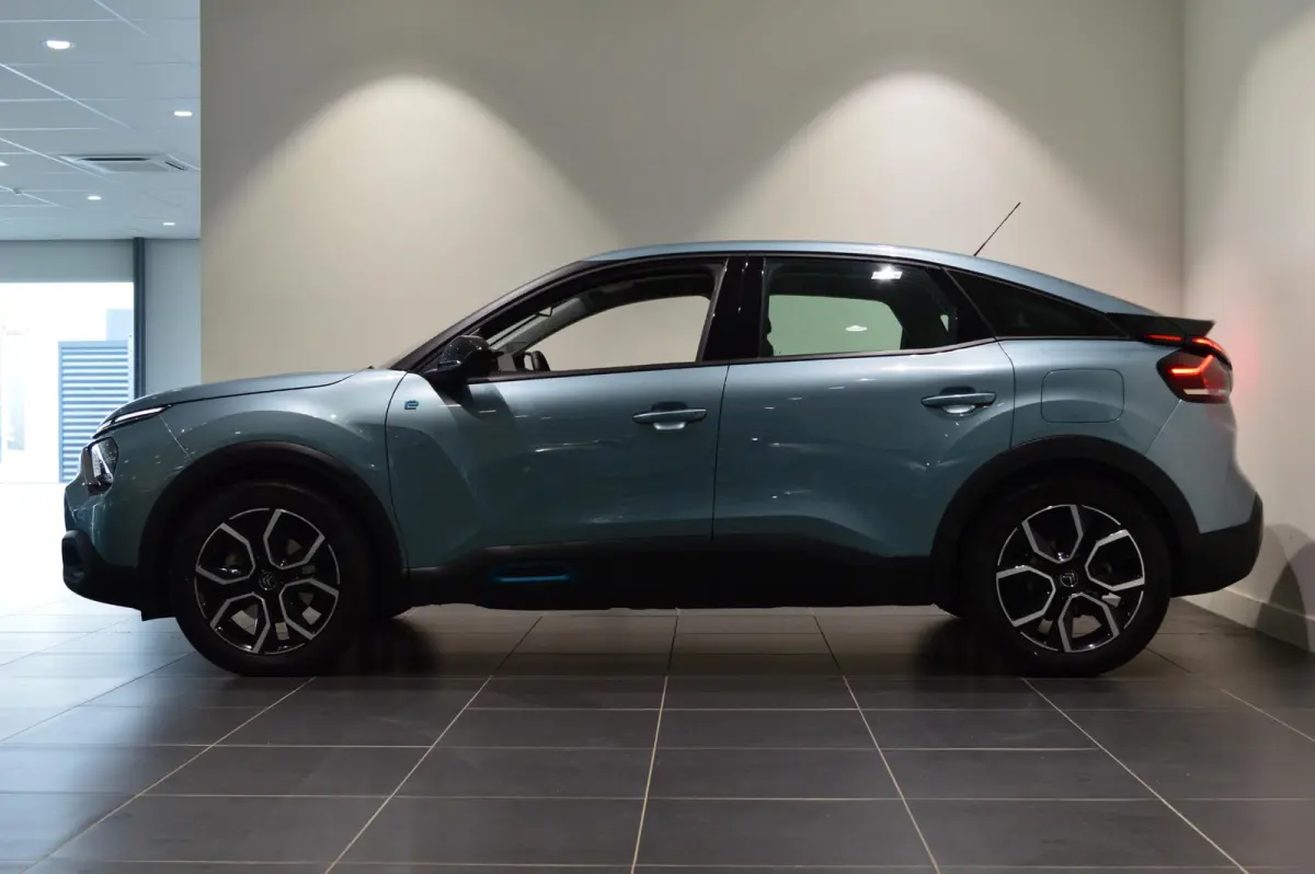 Feel Edition 50 kWh - 1e PART. EIGENAAR - LAGE KILOMETERSTAND - CARPLAY