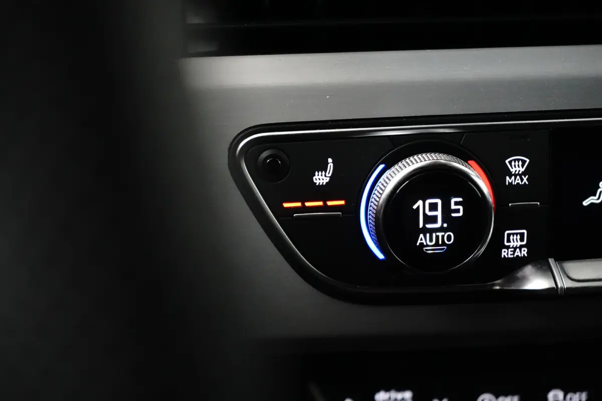 35 TFSI S edition Competition | S-Line | Camera | Stoelverwarming | Elektrische achterklep | Climate Control | Parkersensoren | 18 inch bi-tone velgen