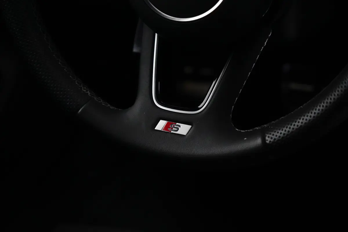 35 TFSI S edition Competition | S-Line | Camera | Stoelverwarming | Elektrische achterklep | Climate Control | Parkersensoren | 18 inch bi-tone velgen