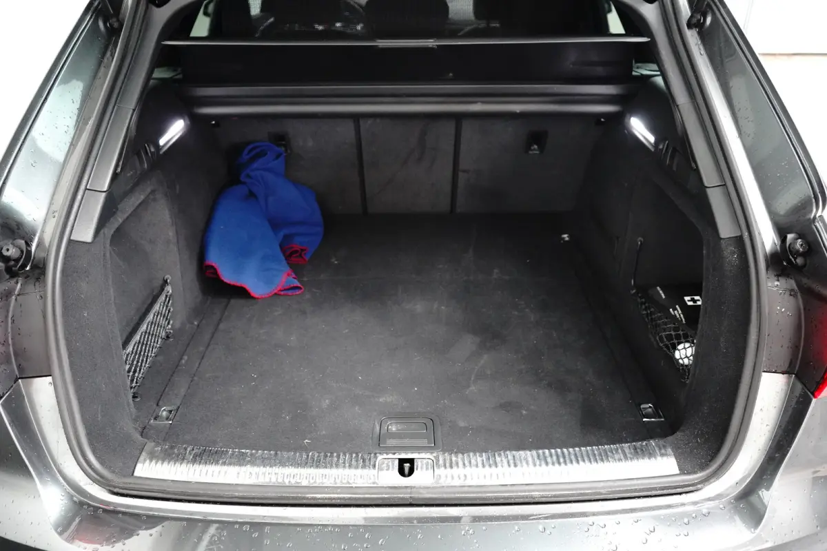 35 TFSI S edition Competition | S-Line | Camera | Stoelverwarming | Elektrische achterklep | Climate Control | Parkersensoren | 18 inch bi-tone velgen