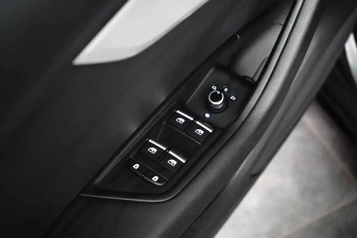 35 TFSI S edition Competition | S-Line | Camera | Stoelverwarming | Elektrische achterklep | Climate Control | Parkersensoren | 18 inch bi-tone velgen