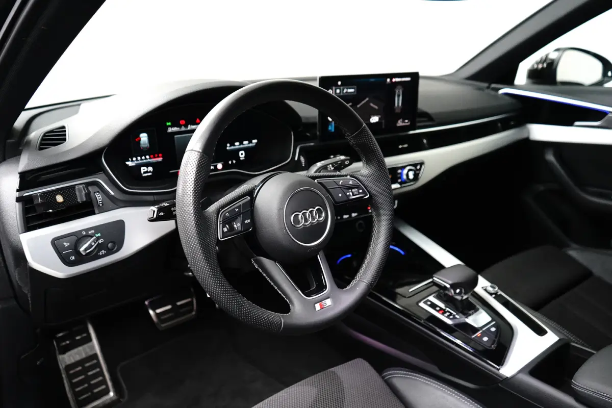 35 TFSI S edition Competition | S-Line | Camera | Stoelverwarming | Elektrische achterklep | Climate Control | Parkersensoren | 18 inch bi-tone velgen