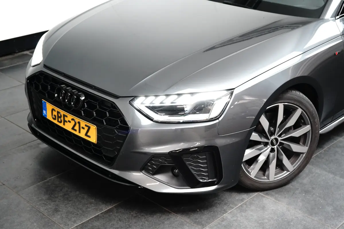 35 TFSI S edition Competition | S-Line | Camera | Stoelverwarming | Elektrische achterklep | Climate Control | Parkersensoren | 18 inch bi-tone velgen
