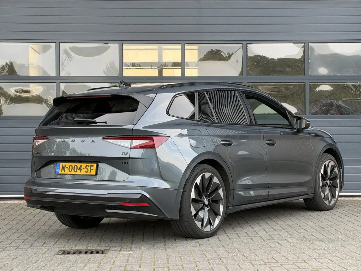 80 SPORTLINE (90% SOH) I PANAROMADAK I 360° CAMERA I ADAPTIVE CRUISE CONTROL I STOELVERWARMING