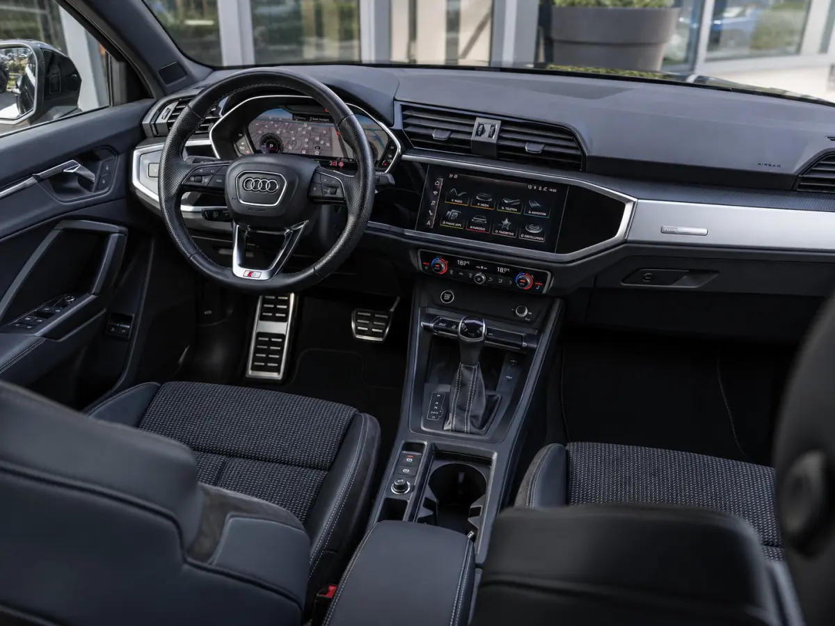 45 TFSI e S-Line|CAM|SFEER|APP|ACC|MATRIX|KEYLESS