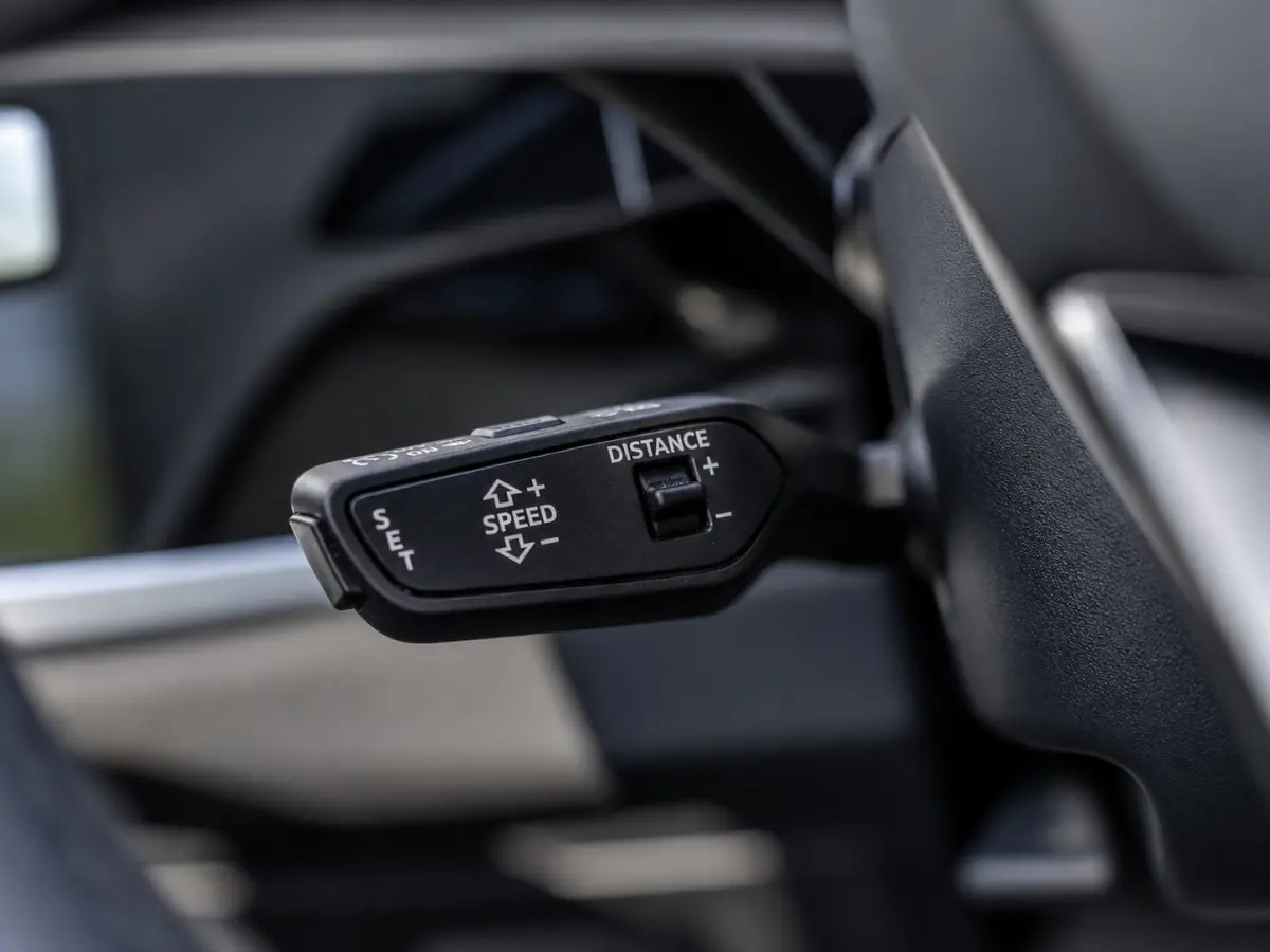 45 TFSI e S-Line|CAM|SFEER|APP|ACC|MATRIX|KEYLESS