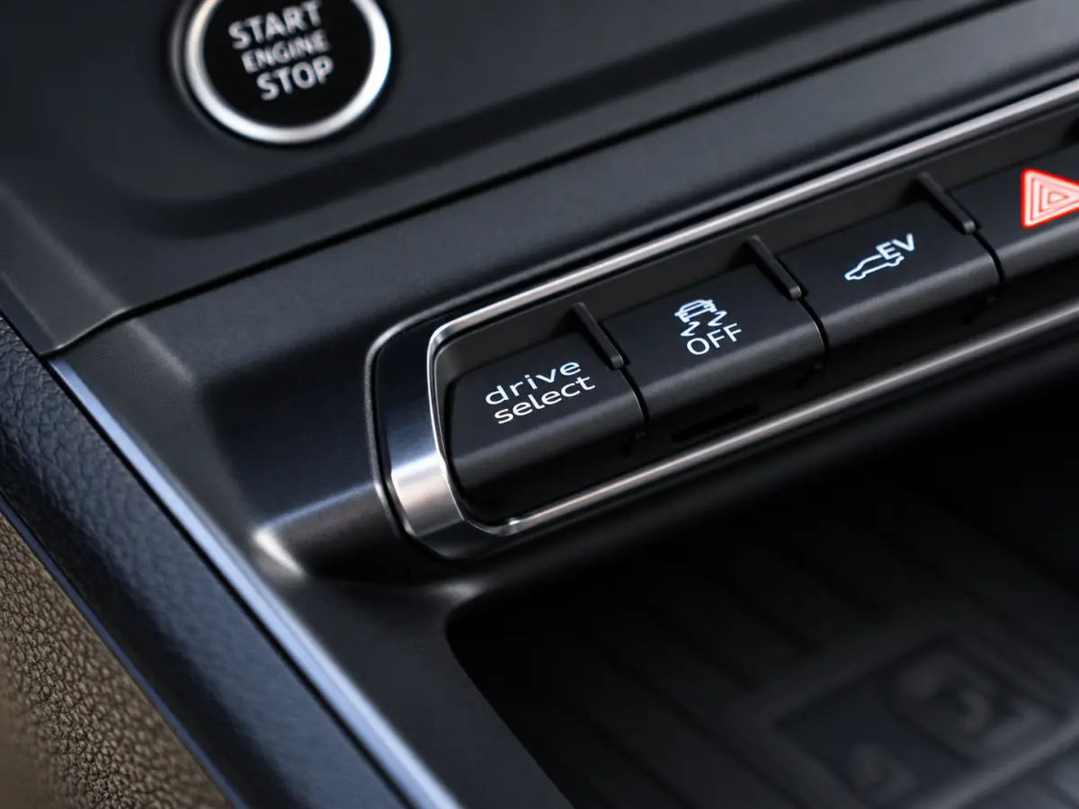 45 TFSI e S-Line|CAM|SFEER|APP|ACC|MATRIX|KEYLESS