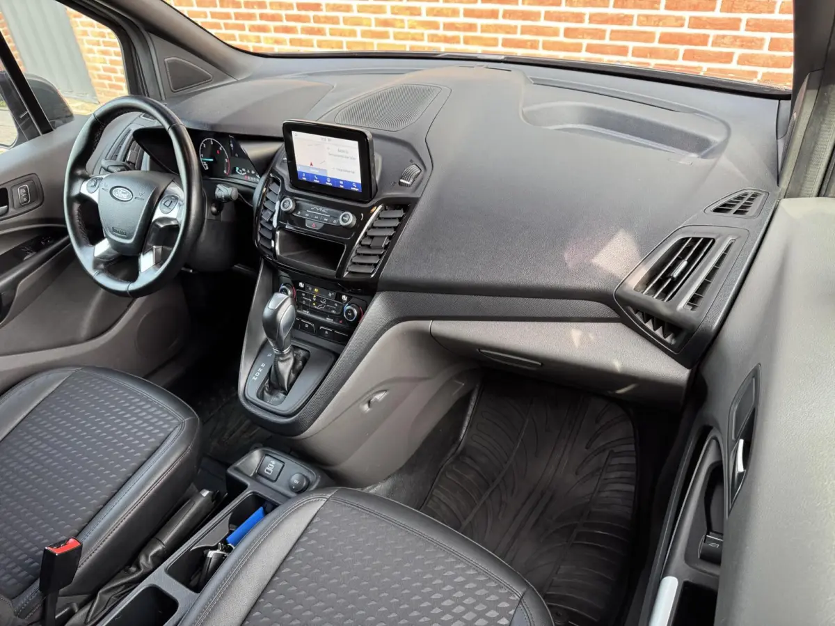 1.5 120pk L2 Sport Trekhaak/Camera/Carplay/Cruise/Stoelverwarming