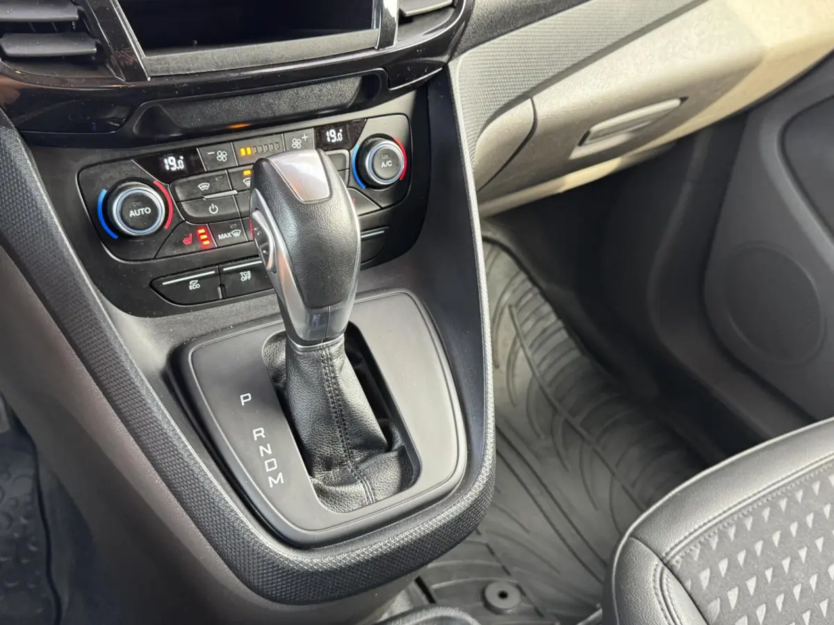 1.5 120pk L2 Sport Trekhaak/Camera/Carplay/Cruise/Stoelverwarming