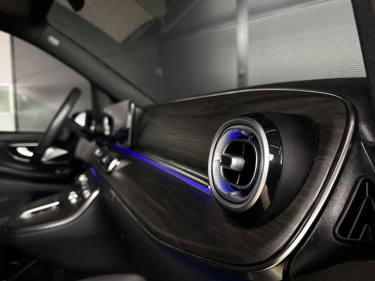 V300 AMG | Burmeister | 360 Cam | LED | LEER | DC |