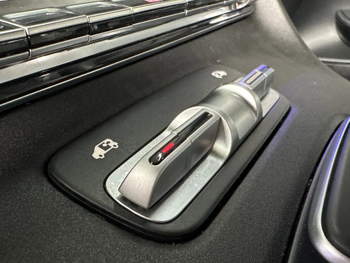 V300 AMG | Burmeister | 360 Cam | LED | LEER | DC |