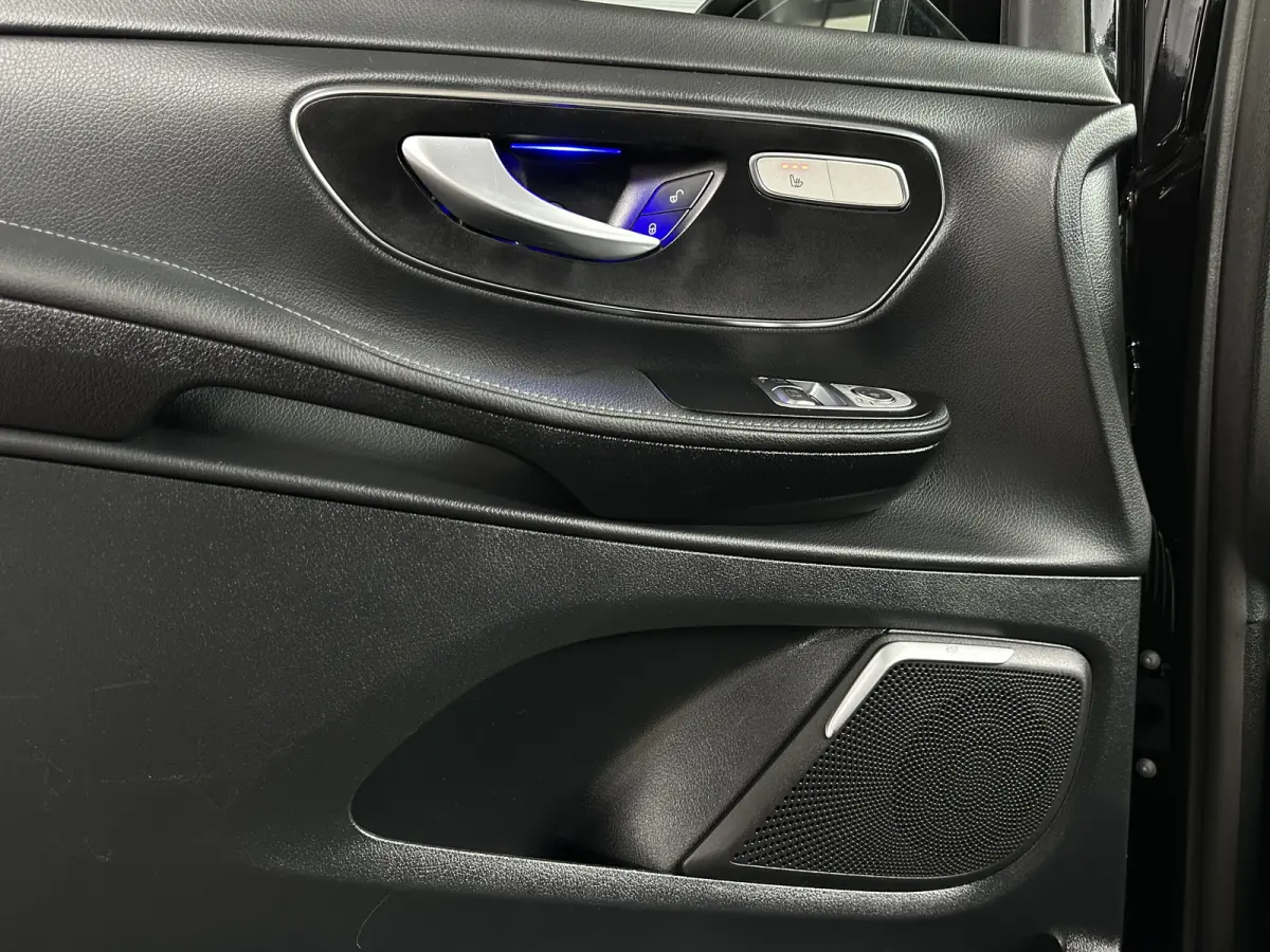 V300 AMG | Burmeister | 360 Cam | LED | LEER | DC |