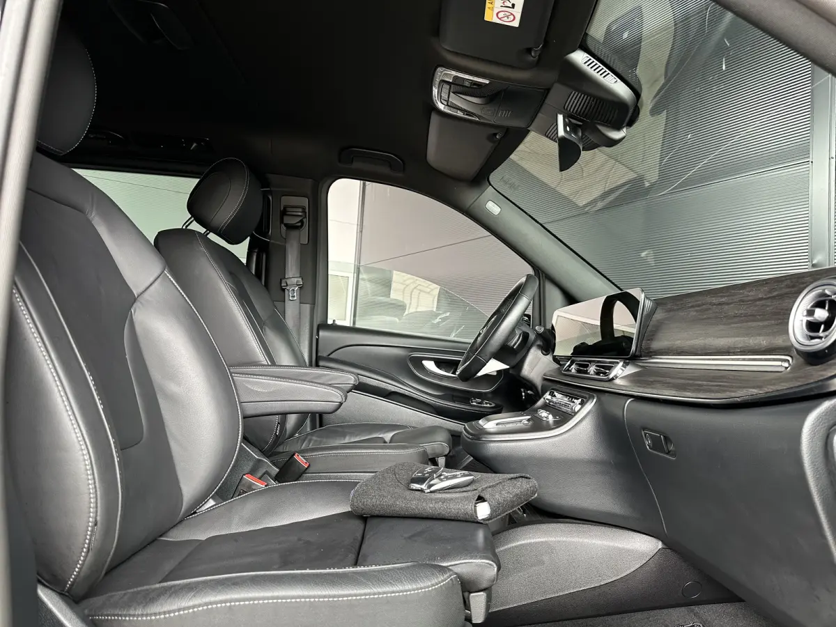 V300 AMG | Burmeister | 360 Cam | LED | LEER | DC |