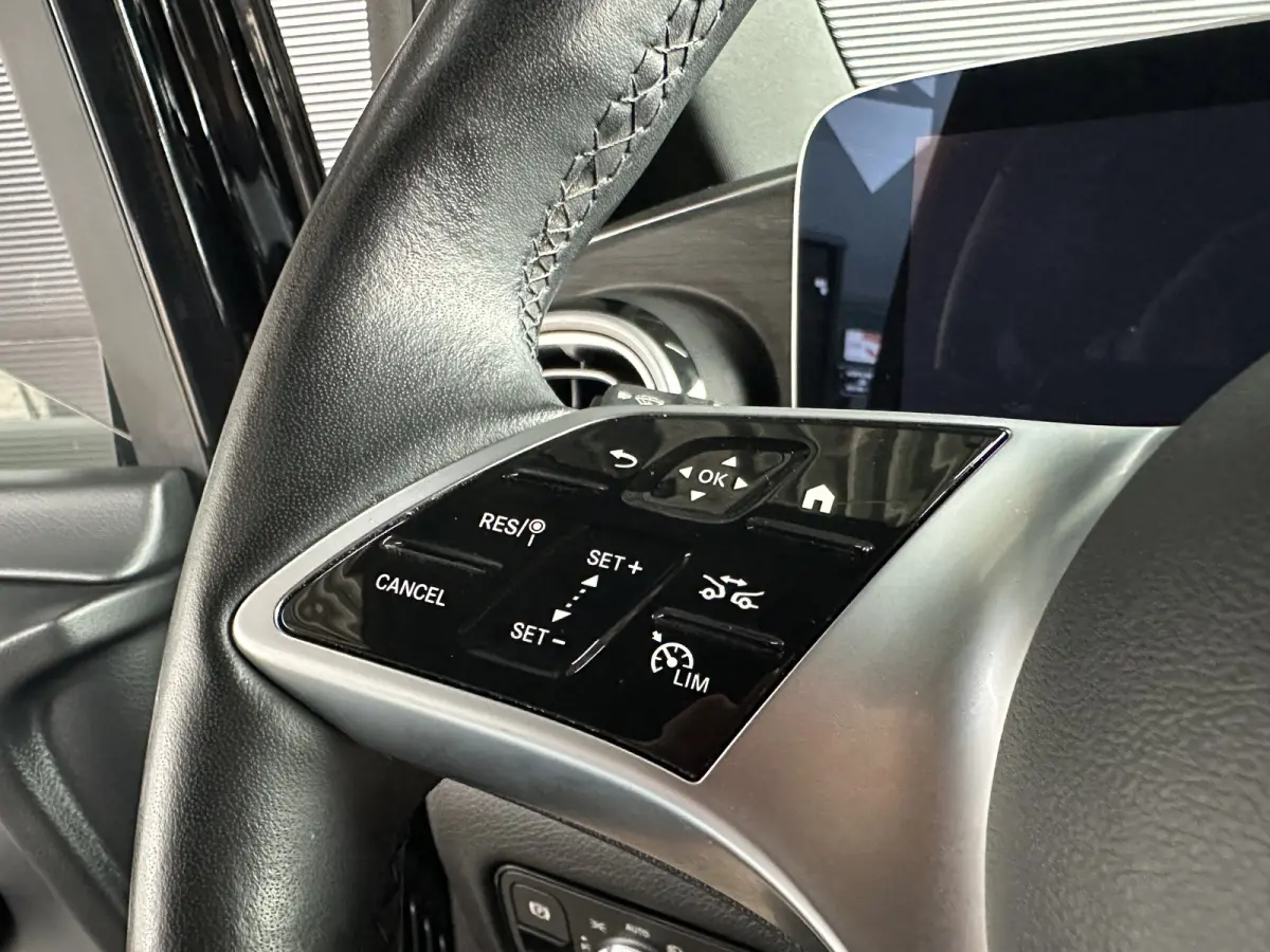 V300 AMG | Burmeister | 360 Cam | LED | LEER | DC |