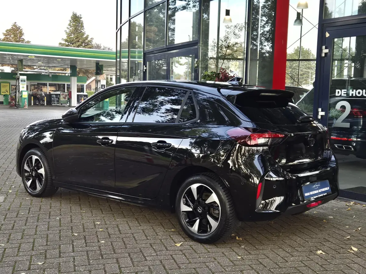 Electric GS 51 Kwh Long Range | Navigatie via Apple Carplay / Android | Climate Control | Parkeersensoren + Camera | Cruise Control | Licht metalen velgen