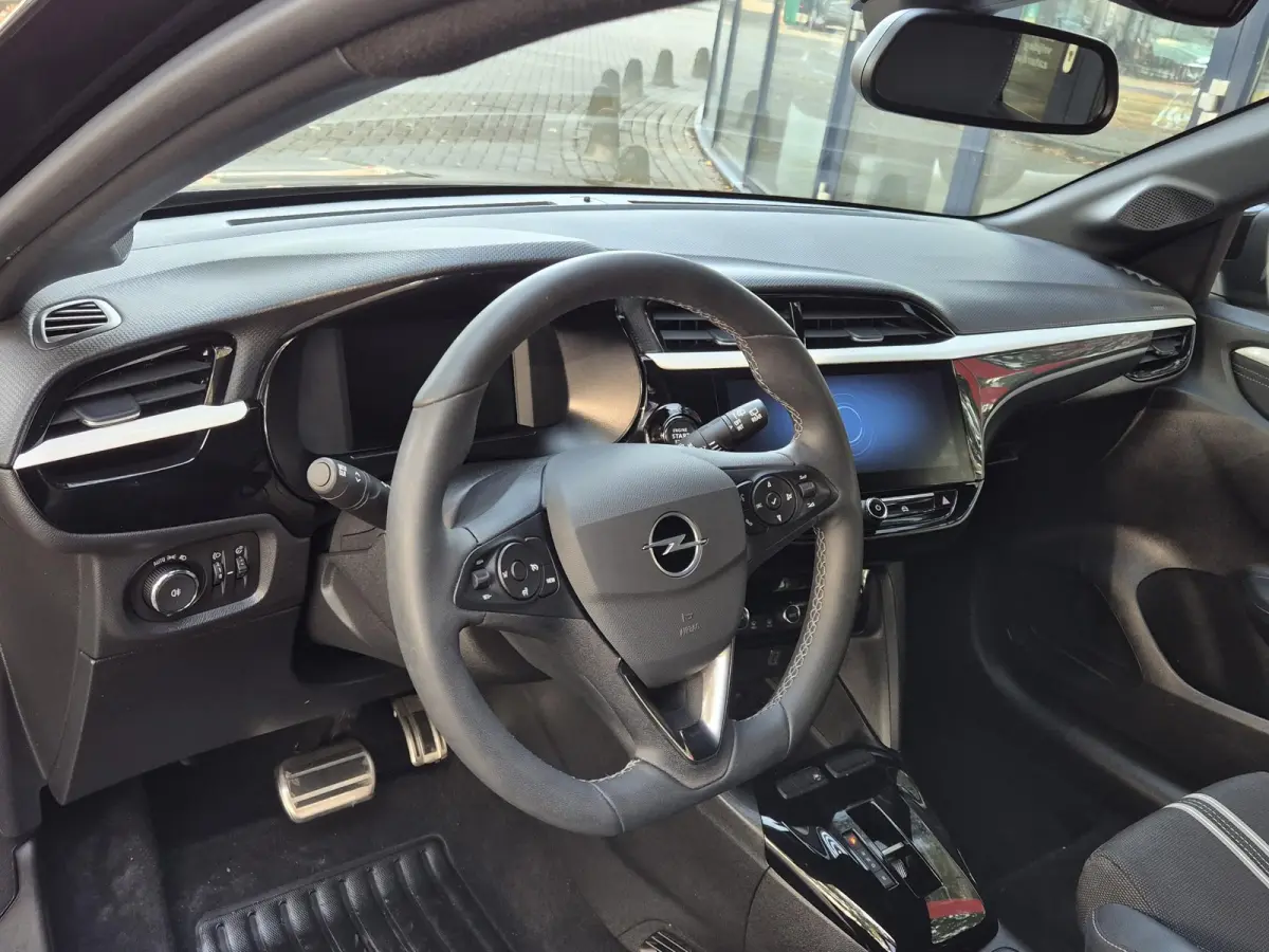 Electric GS 51 Kwh Long Range | Navigatie via Apple Carplay / Android | Climate Control | Parkeersensoren + Camera | Cruise Control | Licht metalen velgen