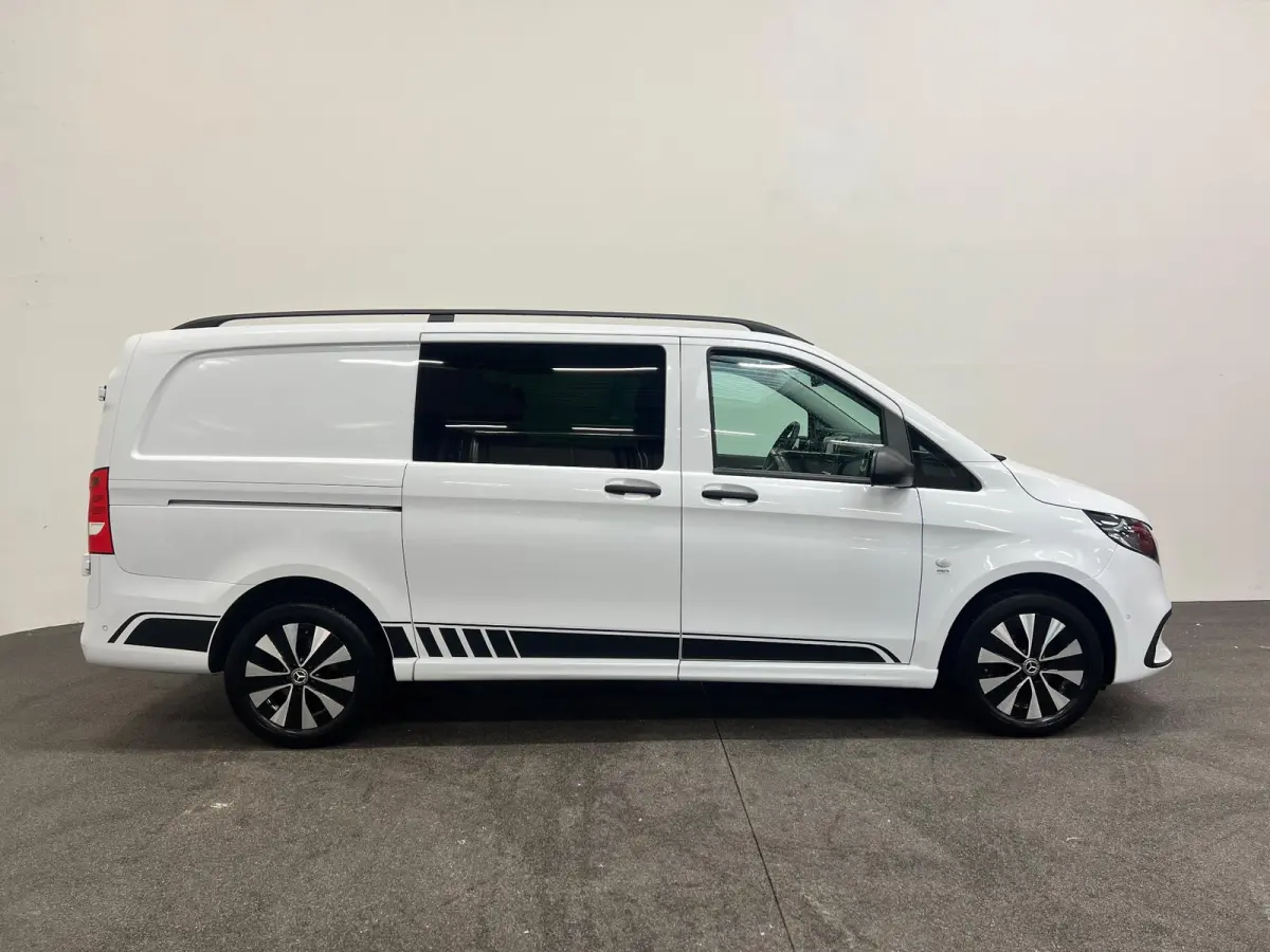 114 CDI L2 Select Dubbele Cabine Automaat Airco Apple Carplay/ Android auto Trekhaak Achterklep Parkeersensoren