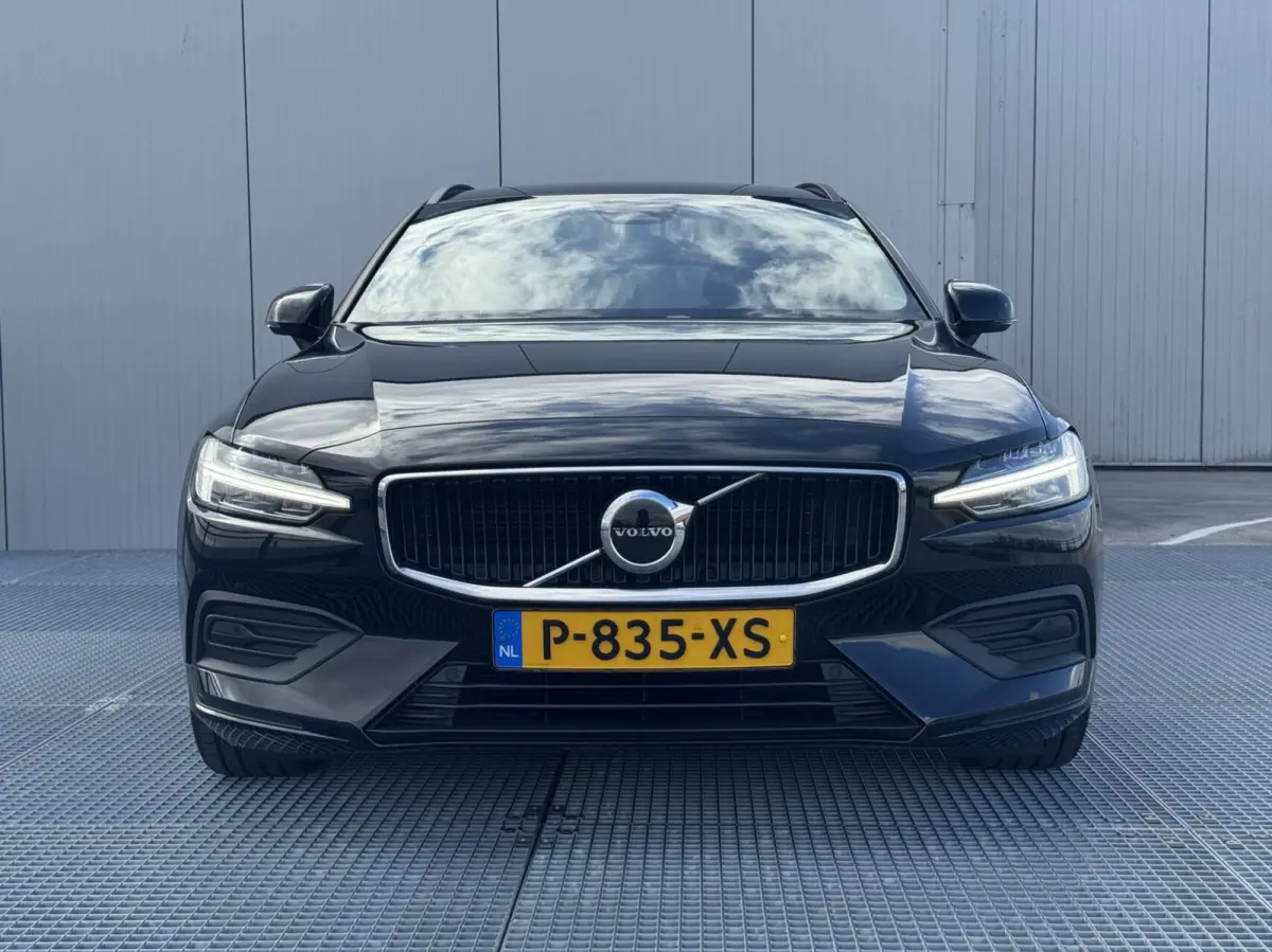2.0 B3 Core|Navi|NL-Auto|Adaptive Cruise|LED
