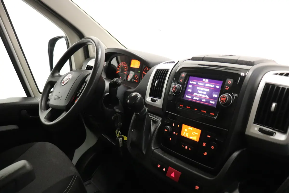 2.3 MJ 140PK Automaat L3H2 EURO 6 - AC/Climate - Navi - Cruise - € 16.900,- Excl.