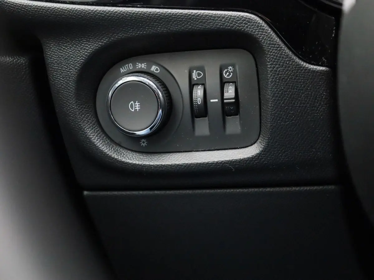 1.2 Edition | Apple Carplay / Android Auto | Airco | Cruise Control |