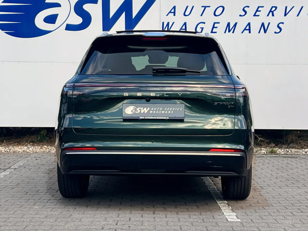 1.5 Max+ PHEV | Long Range | 8 jaar garantie | Geely Specialist | Pano