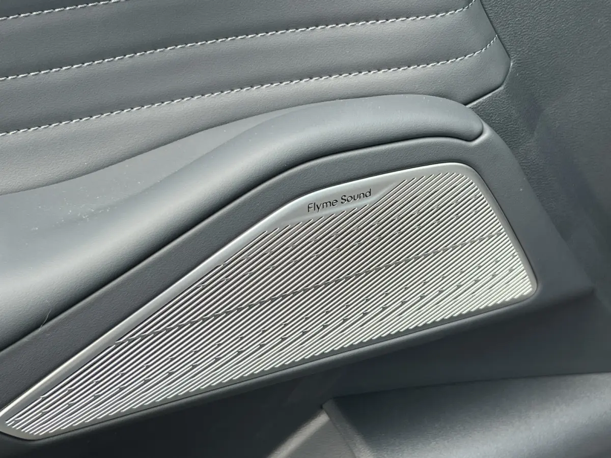 1.5 Max+ PHEV | Long Range | 8 jaar garantie | Geely Specialist | Pano