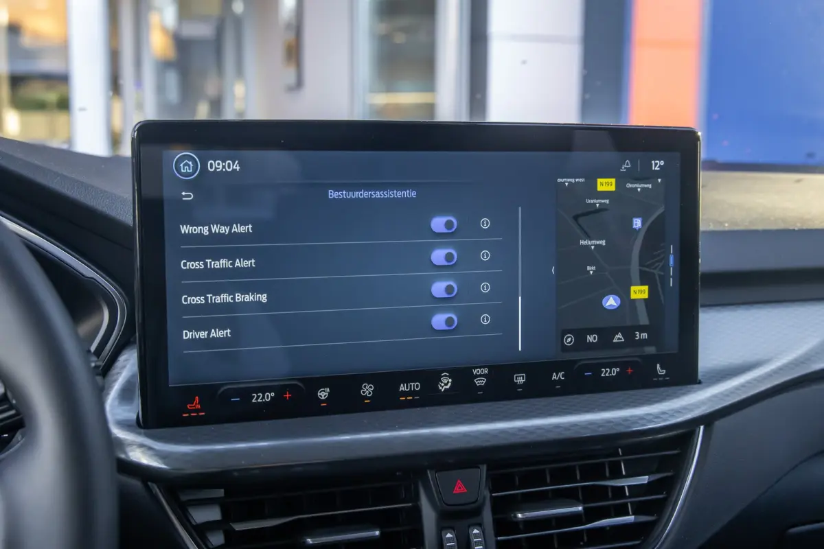 2.5 PHEV Titanium | DEMO-DEAL | Trekhaak | Camera | Stoel/stuur/voorruit verwarming | Apple Carplay/Android Auto | Full-LED | Navigatiesysteem | Achteruitrijcamera | Apple Carplay/Android Au